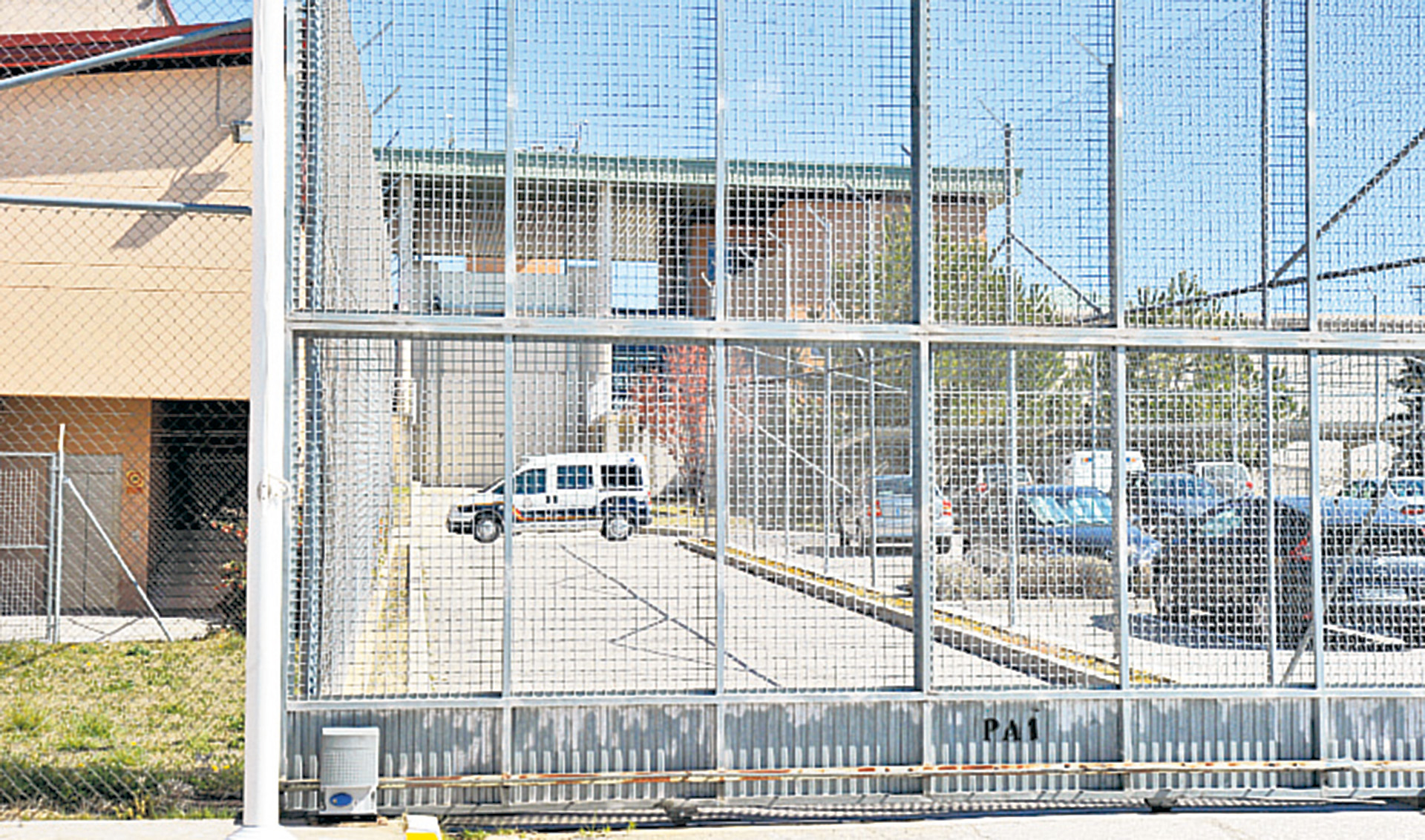 Accesos al Centro Penitenciario de Segovia. / KAMARERO