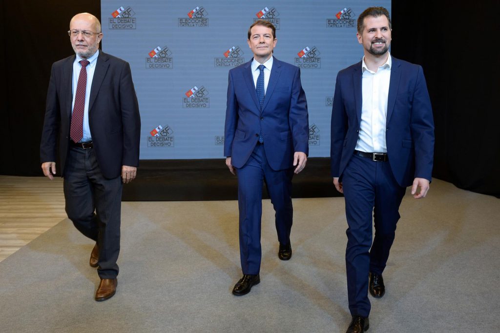 Los candidatos a la presidencia de la Junta de Castilla y León Francisco Igea (Cs), Alfonso Fernández Mañueco (PP) y Luis Tudanca (PSOE), en el debate. / EFE - NACHO GALLEGO Los candidatos a la presidencia de la Junta de Castilla y León Francisco Igea (Cs), Alfonso Fernández Mañueco (PP) y Luis Tudanca (PSOE), en el debate. / EFE - NACHO GALLEGO