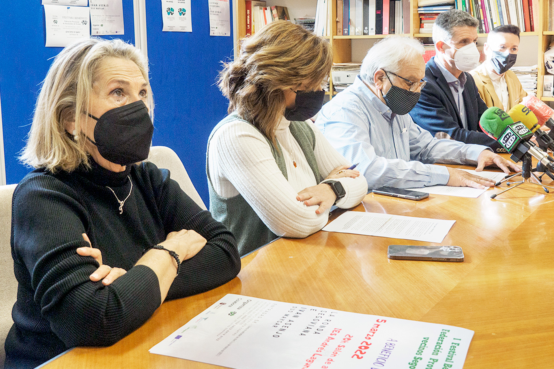 Isabel Miranda, Mayte Mañas, Julián Sancho, Andrés Torquemada e Iván Asenjo. / KAMARERO