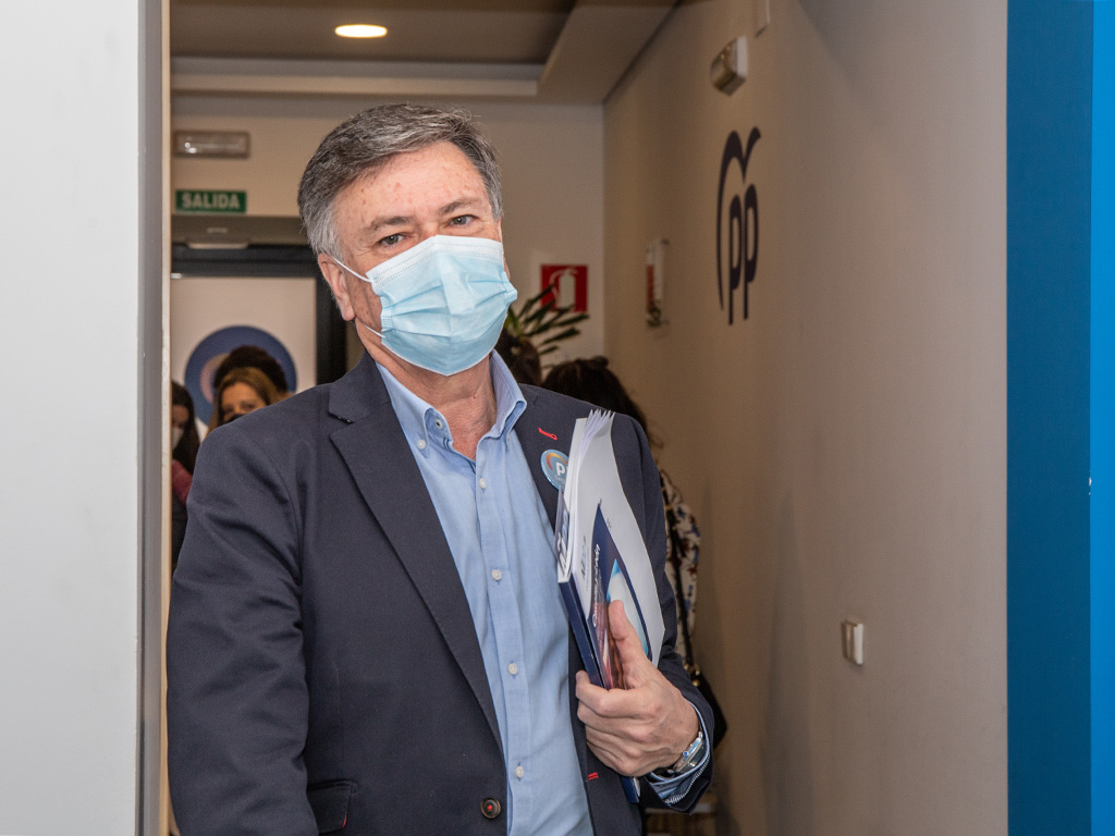 Francisco Vázquez presentó las propuestas del PP para Segovia en el programa electoral. / NEREA LLORENTE