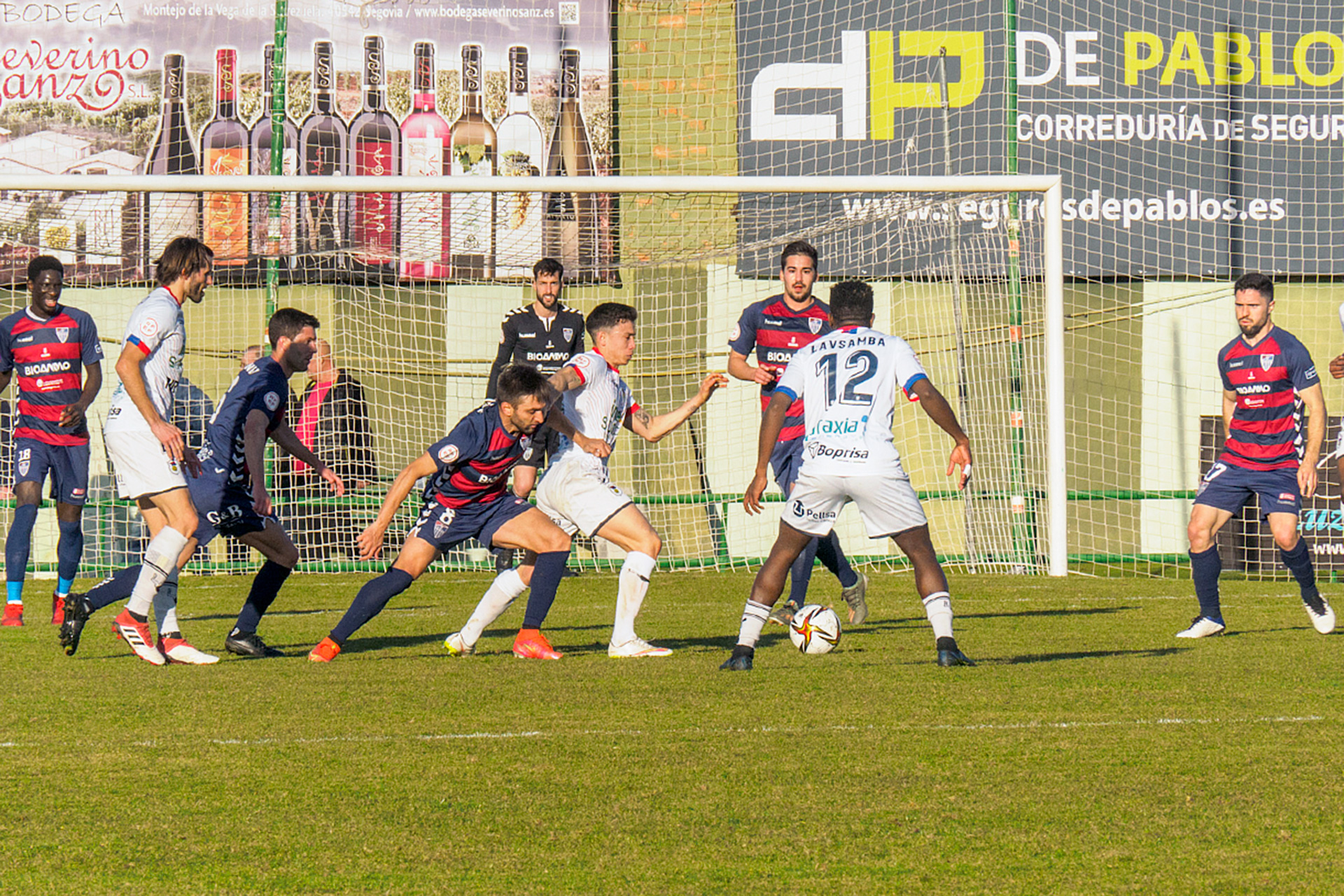 Futbol Segoviana Langreo Defensa Presion KAM2619
