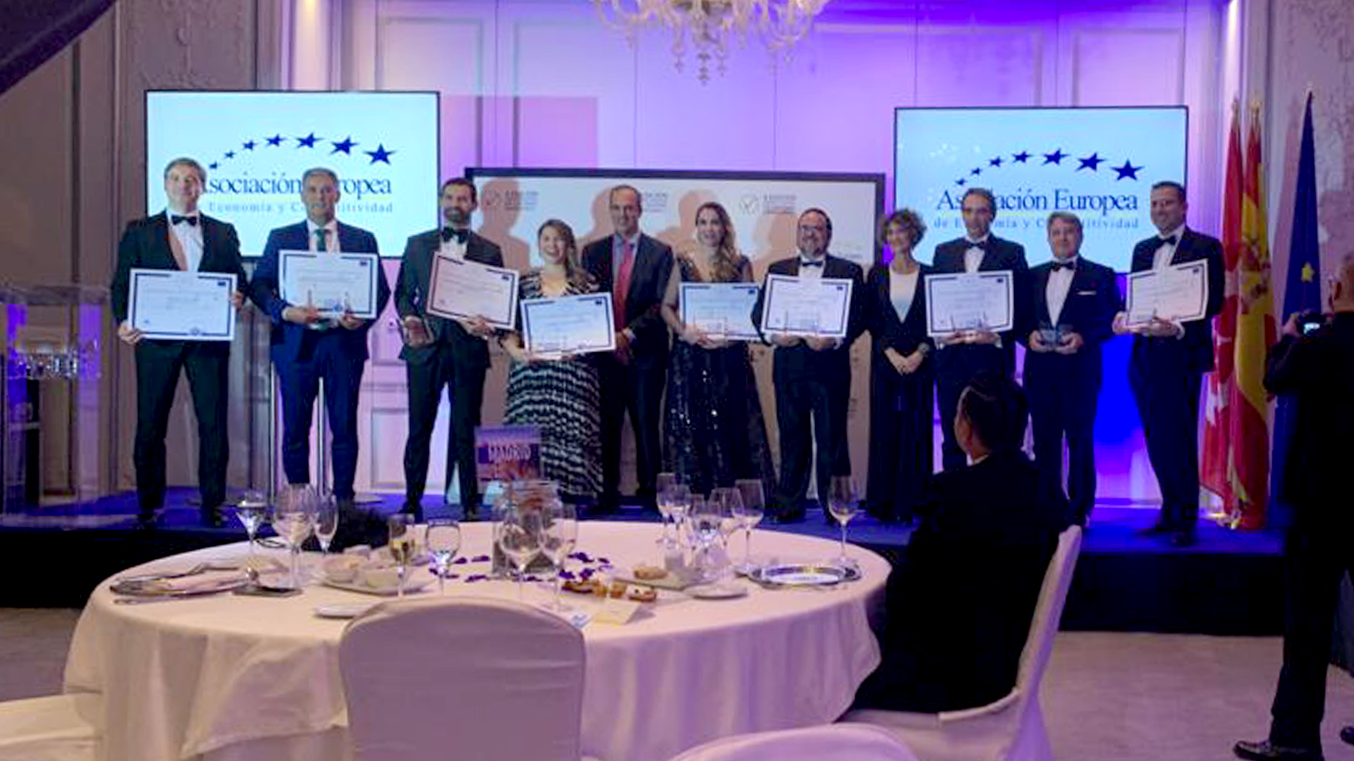 Un momento de la entrega de los premios, entre los que se encuentran los Colegios Casvi.