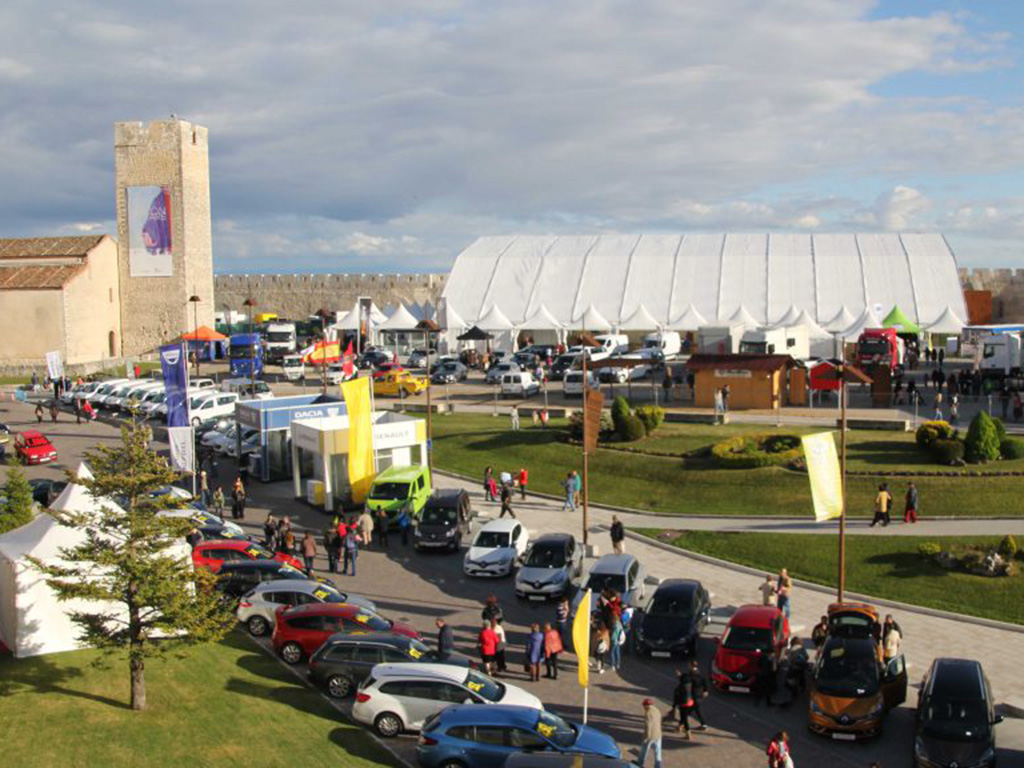 2 feriacarpas webb 1024x576 1