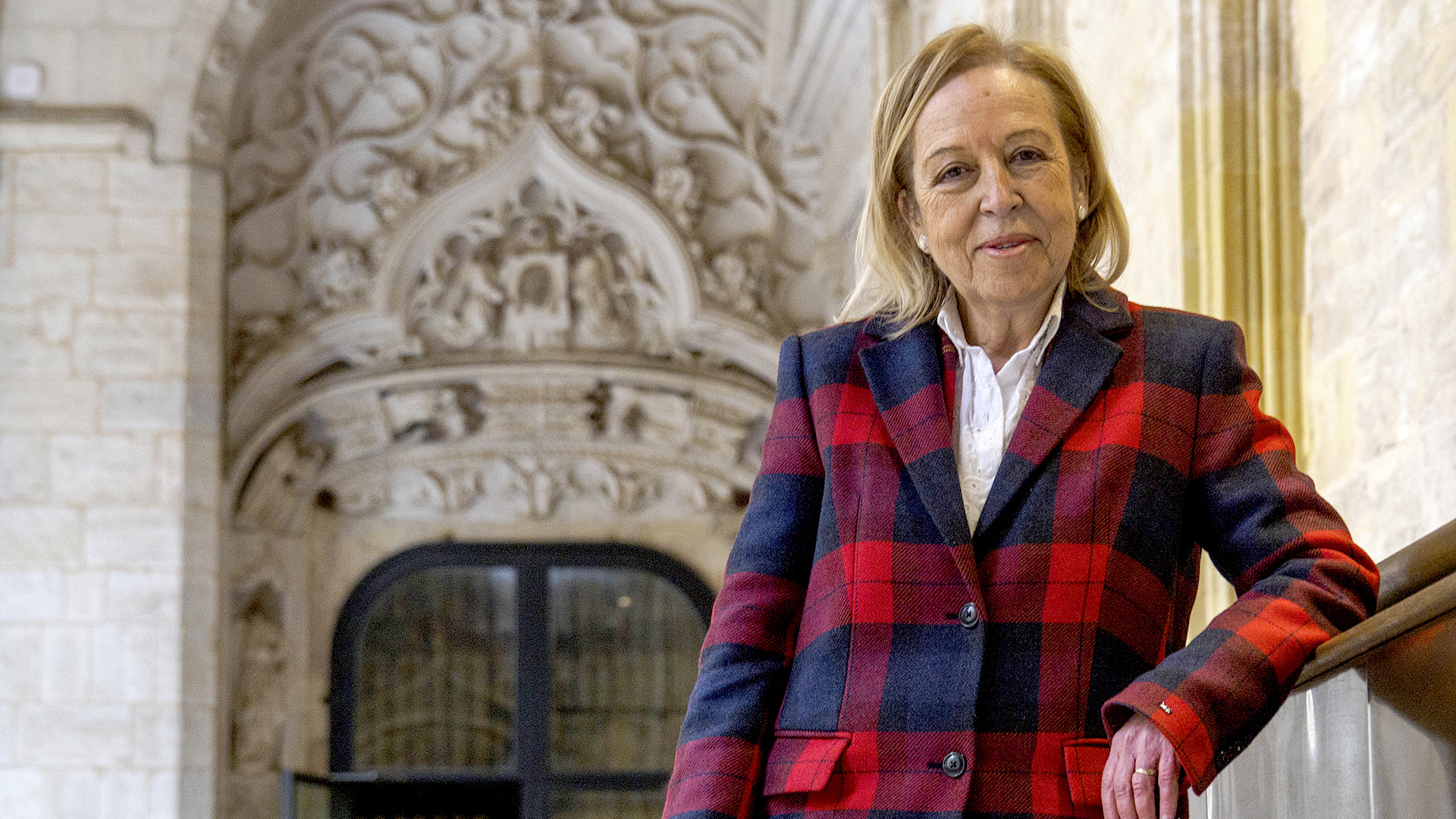 Milagros Esteban reconoce estar “enamorada” de la Catedral, en especial, del Cristo Yacente. / KAMARERO