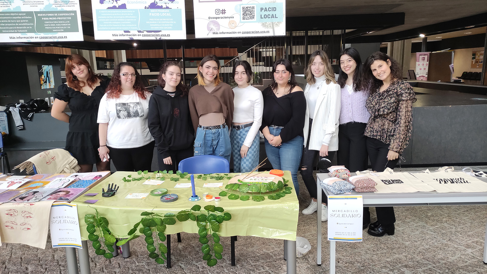 Alumnas de la UVa organizadoras y/o participantes en la iniciativa. / ANA Mª CRIADO