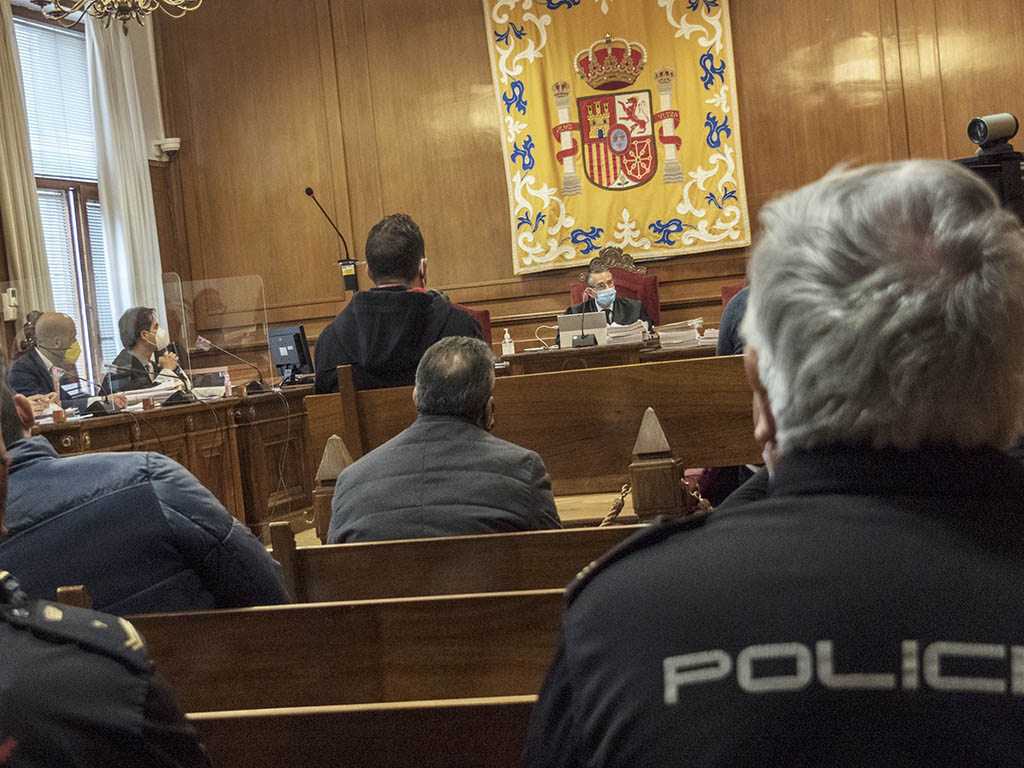 Audiencia Juicio Tribunales