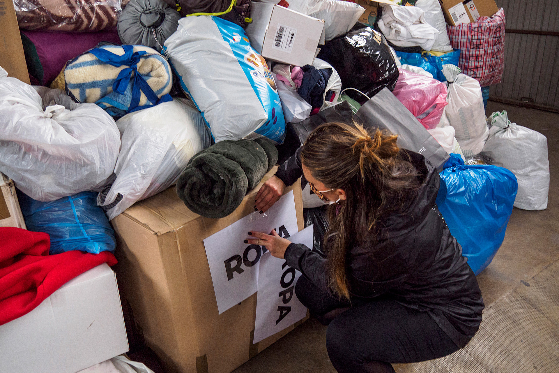 Guerra Ucrania Recogida Material Parque Bomberos KAM4307