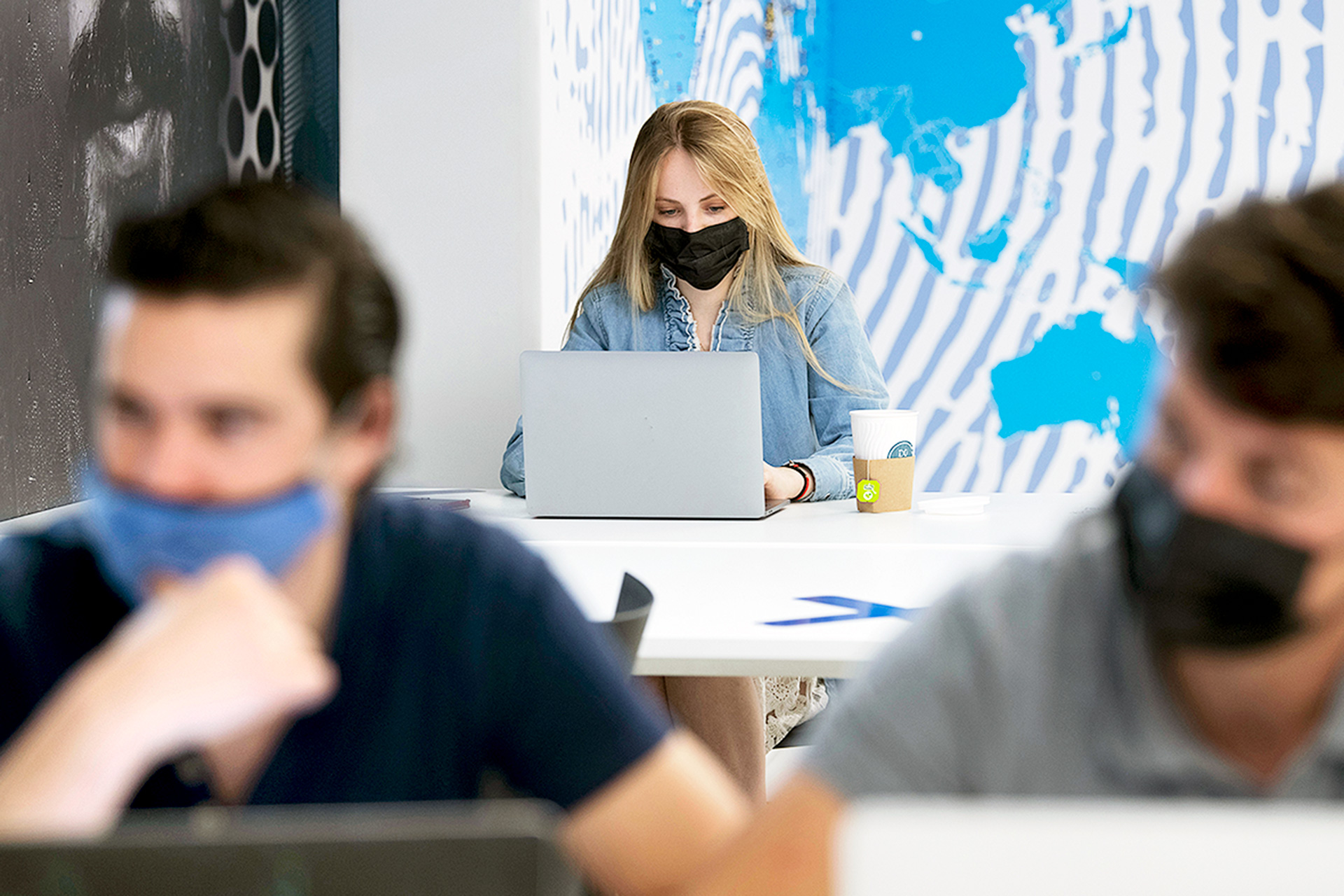 Los candidatos ucranianos o residentes en Ucrania deberán presentar un perfil académico sobresaliente. / E.A.