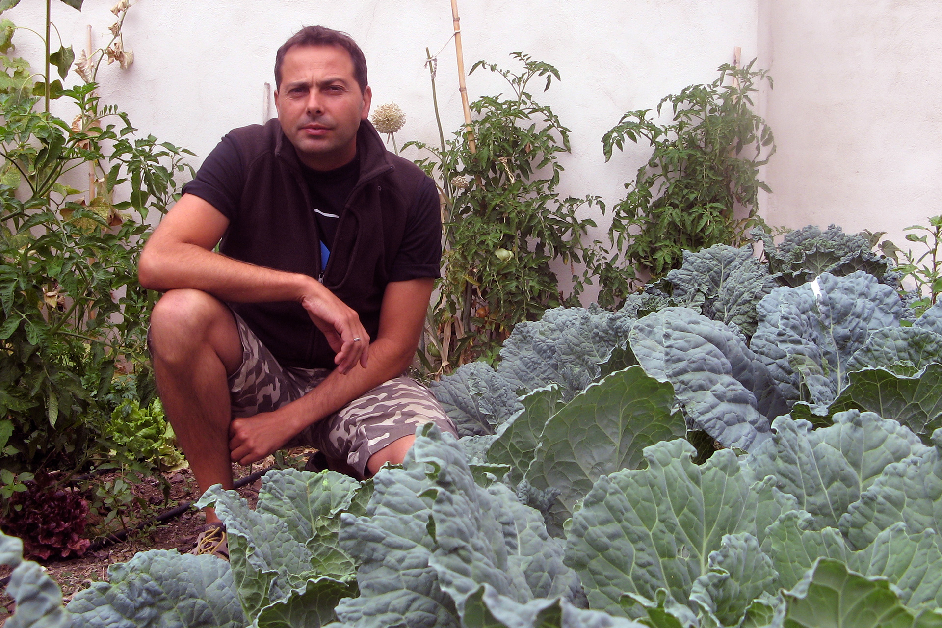 Hace más de 20 años que Jorge Fernanz se dedica al desarrollo de proyectos relacionados con la agricultora ecológica, el medio ambiente y la educación ambiental. / E.A.