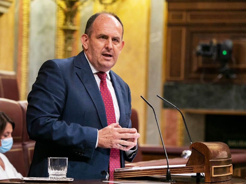 El secretario general de los socialistas segovianos, José Luis Aceves. / EL ADELANTADO