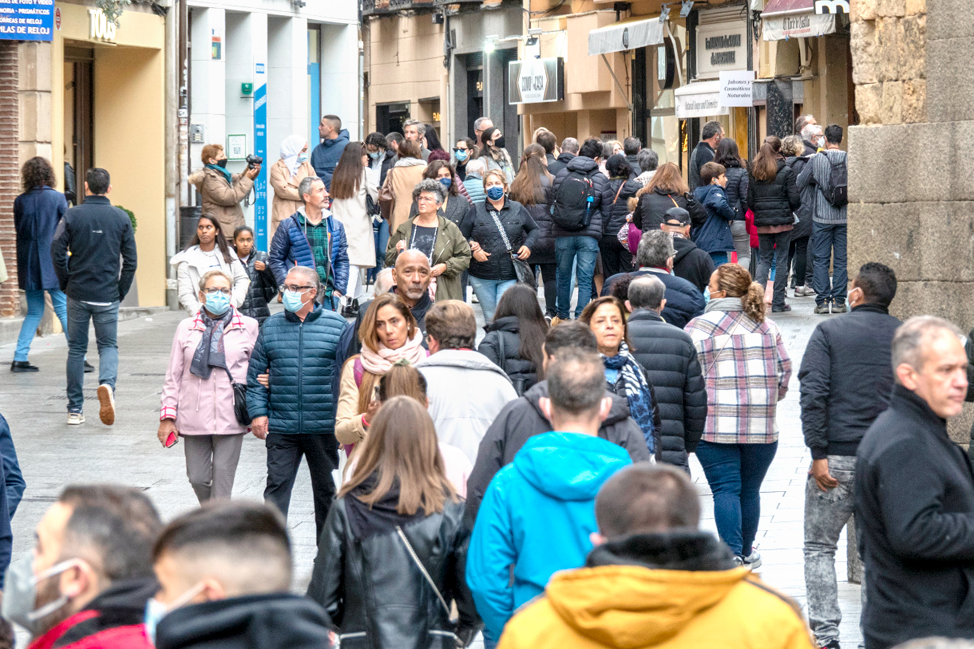 Turistas Calle Real KAM7666