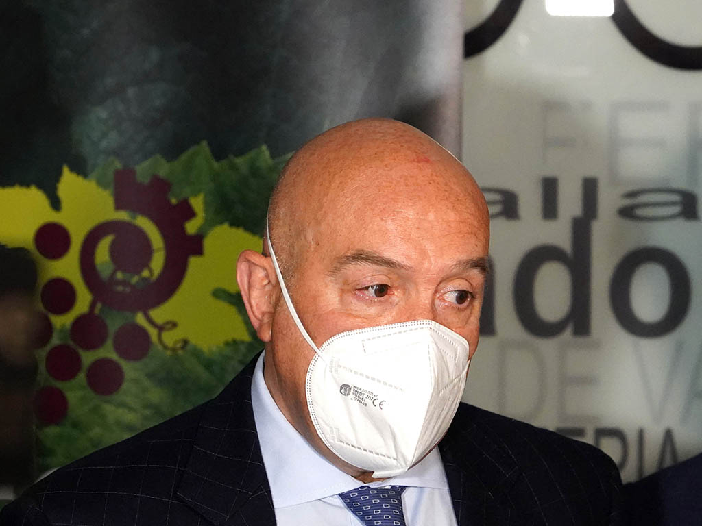 El consejero de Agricultura y Ganadería en funciones, Jesús Julio Carnero. / ICAL - MIRIAM CHACÓN