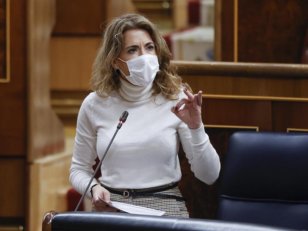 La ministra de Transportes, Movilidad y Agenda Urbana, Raquel Sánchez. / EFE - JUAN CARLOS HIDALGO