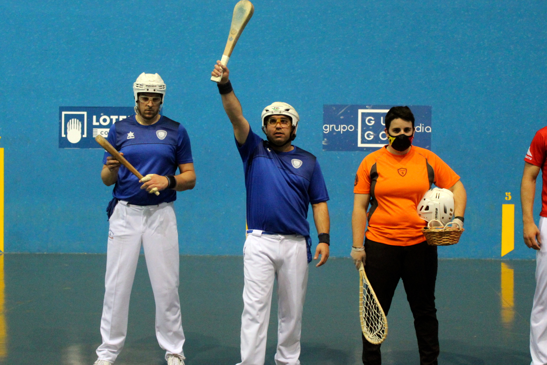 pelota vallelado izquierda