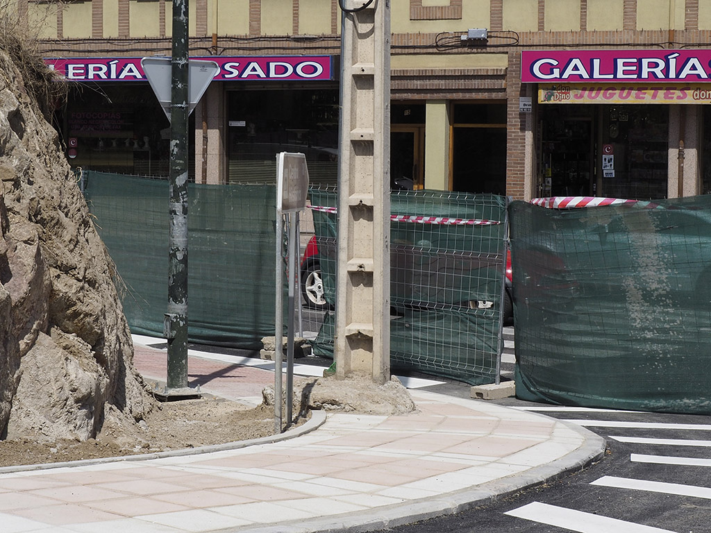 El poste de Telégrafos de Vía Roma