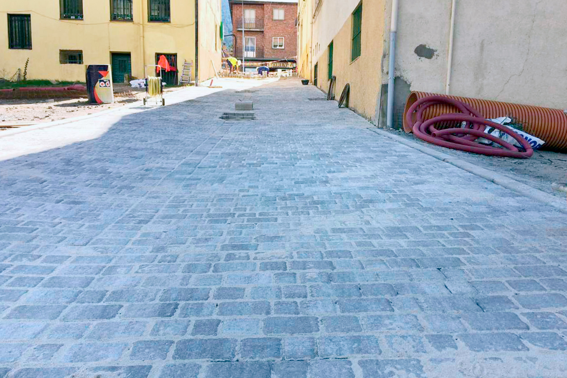 La mayoría de los pueblos invierten este plan en pavimentar calles. /E.A.