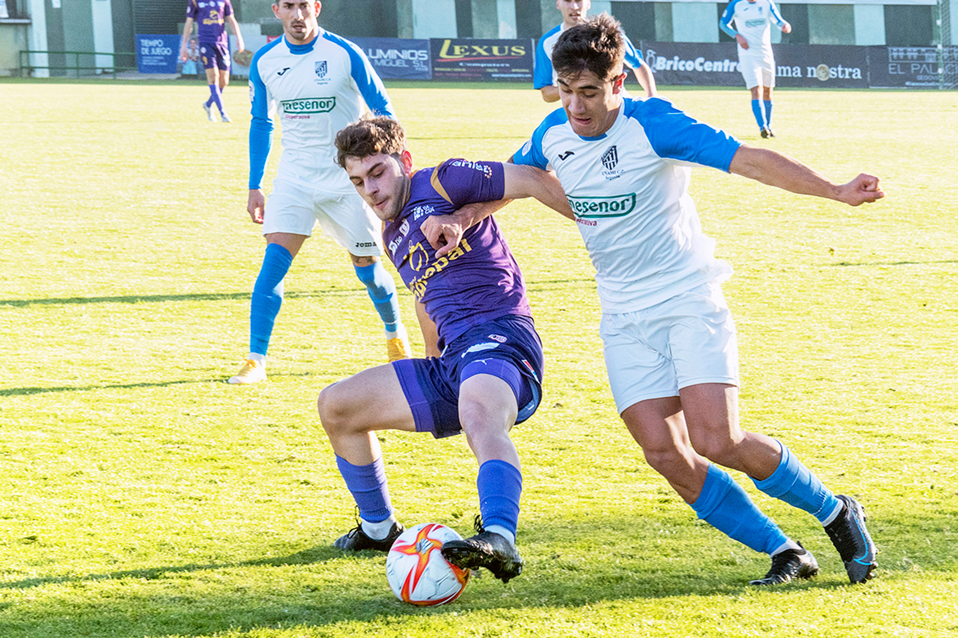 Imagen del encuentro disputado por el Unami frente al Palencia Cristo B en La Albuera./ KAMARERO