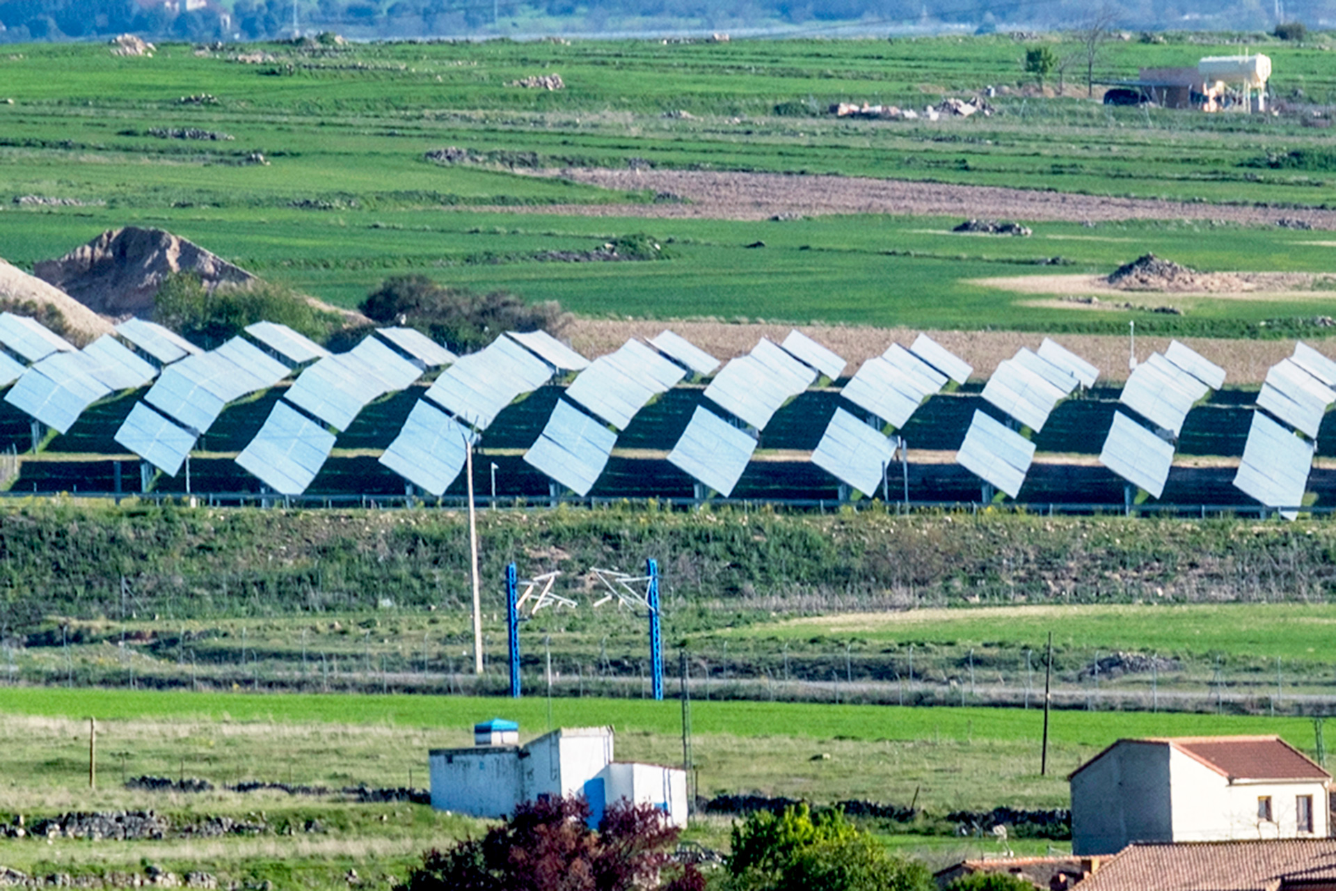 Imagen de uno de los huertos solares instalados en las inmediaciones de Segovia.