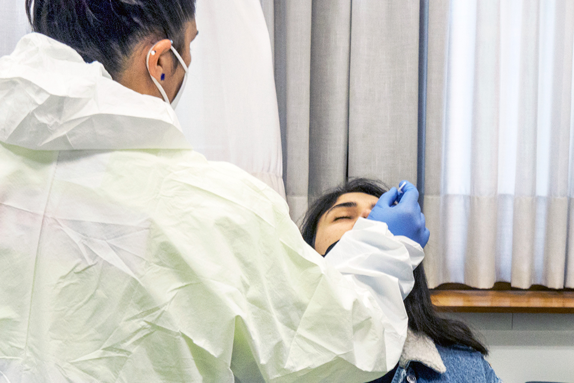 El covid persistente es una afección que solo sufren personas que antes han padecido covid-19. / KAMARERO