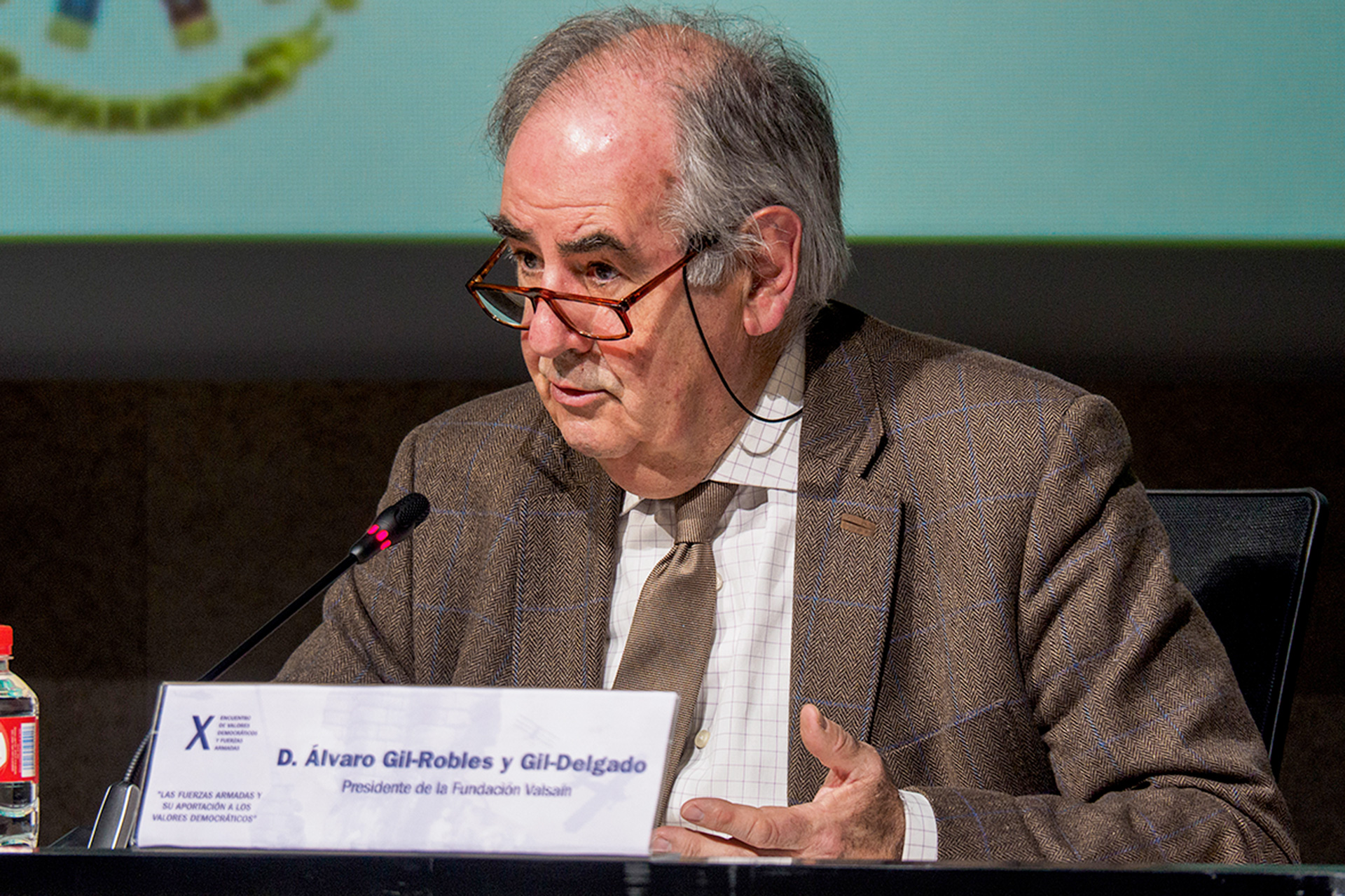 “Putin se está enfrentando al modelo europeo de libertad” 1 Gil-Robles realizó la conferencia inaugural del X Encuentro de Valores Democráticos y Fuerzas Armadas. / KAMARERO