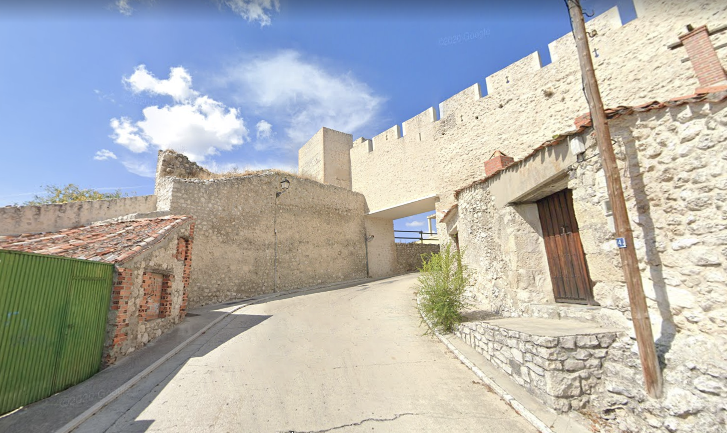 Calle Cuevas, en Cuéllar. / C.N.