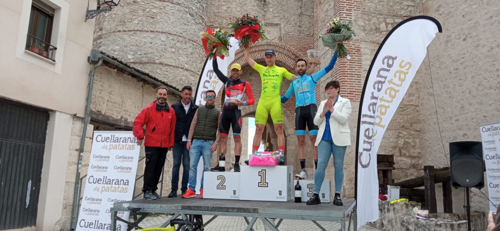 Los tres primeros clasificados de la Clásica de Las Chuletas 2022. / C.N. Los tres primeros clasificados de la Clásica de Las Chuletas 2022. / C.N.