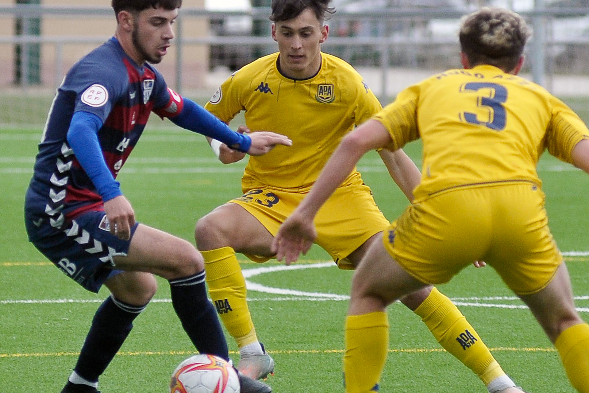 Imagen del encuentro jugado por Segoviana y Alcorcón./ JUAN MARTÍN-G. SEGOVIANA