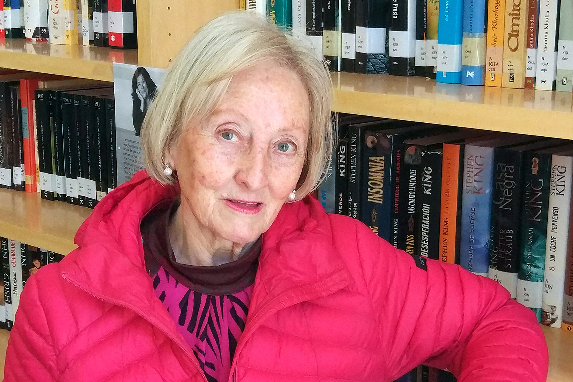 lola Vicente libro poesia 2