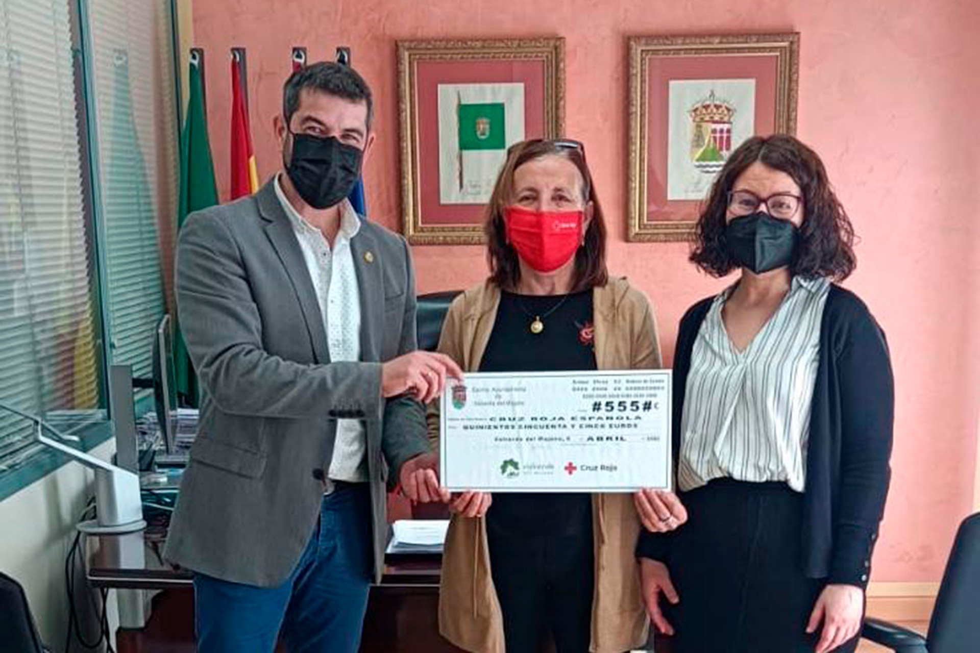 valverde del majano entrega recaudacion cruz roja