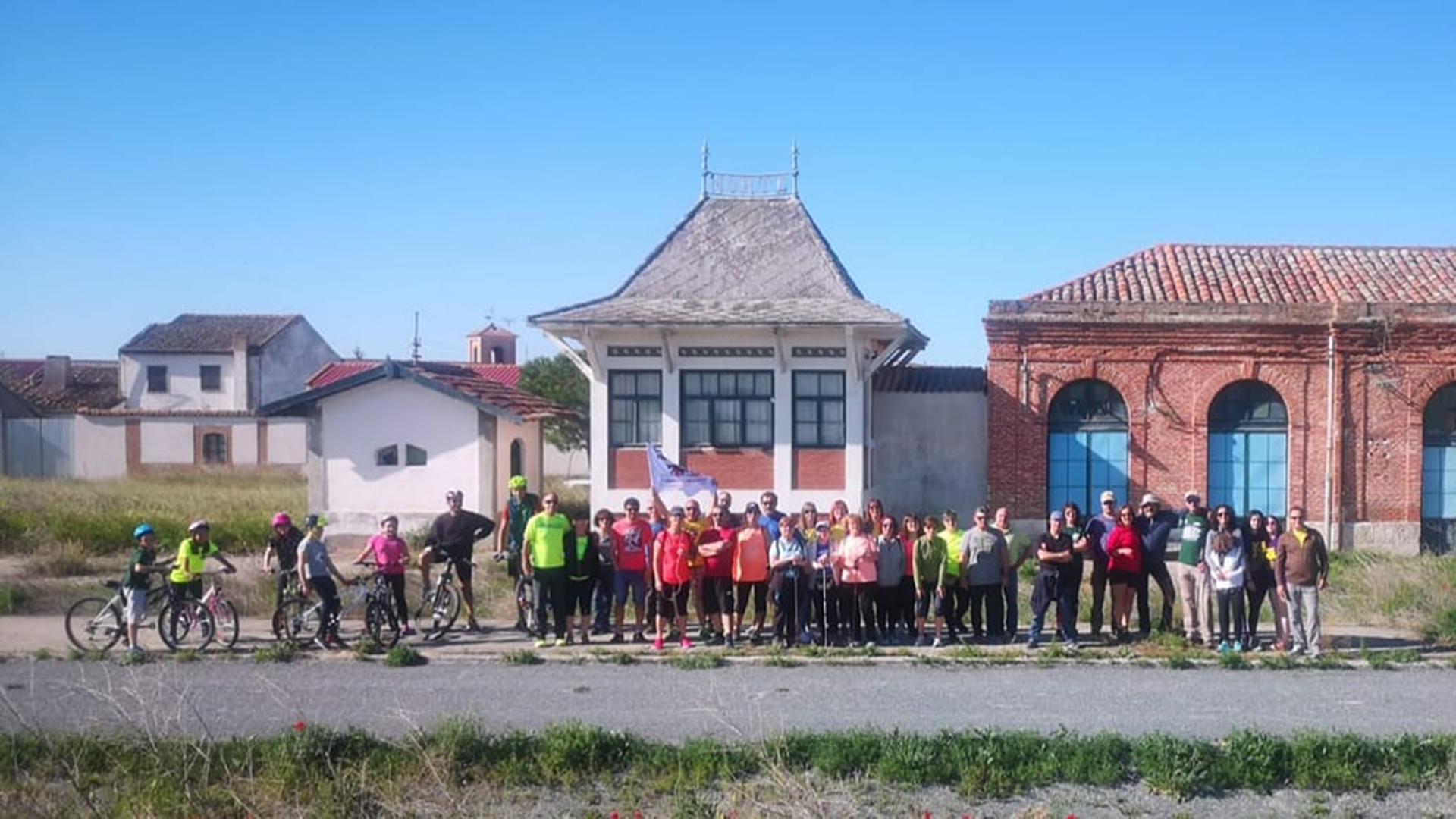 Participantes de la I Marcha Cicloturista celebrada en mayo de 2019. / E.A.