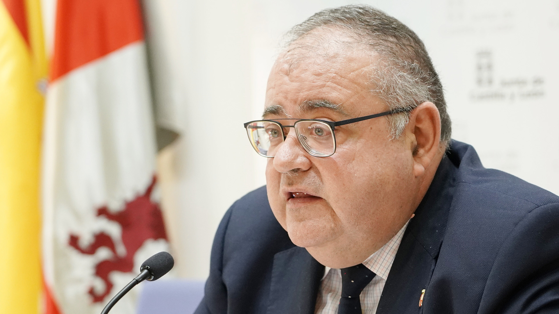 La Junta pide diferenciar los pacientes hospitalizados con covid y por covid 1 El consejero de Sanidad de Castilla y León, Alejandro Vázquez. / ICAL