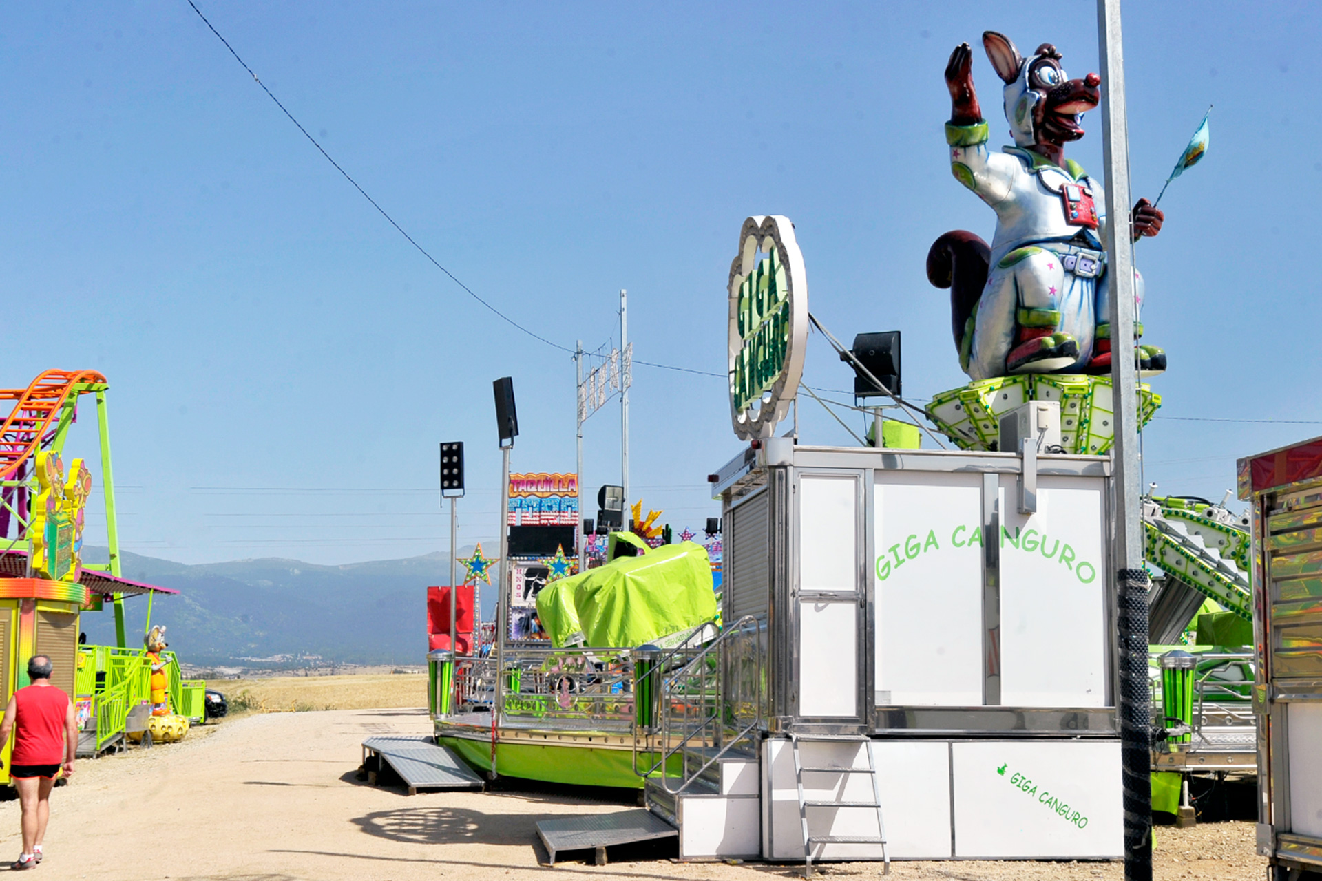La atracción de adultos de Giga Canguro repetirá este año en el recinto ferial del barrio de La Albuera, donde ya estuvo en 2018 y 2019. / Kamarero