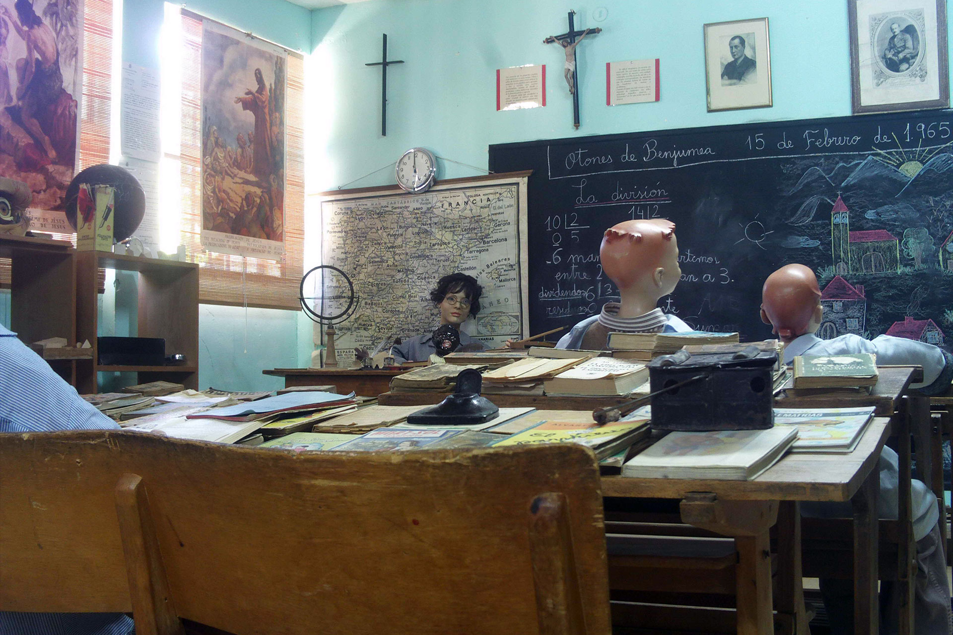 Otones benjumea museo escuela