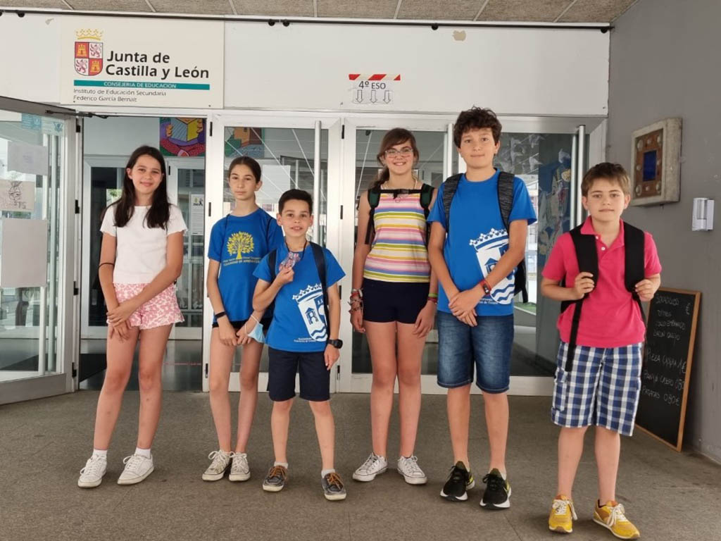 Alumnos de centros segovianos, en la fase regional de la Olimpiada Matemática en Salamanca. / EL ADELANTADO