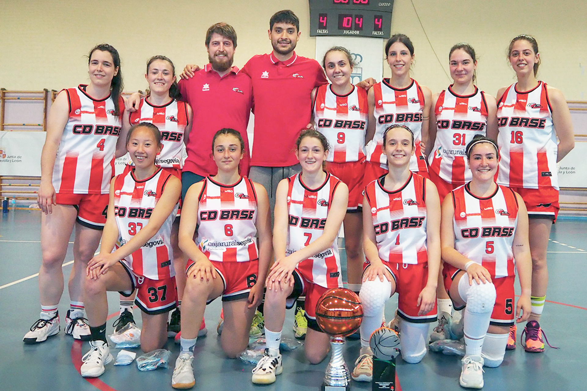 El conjunto del CD Base. / JESÚS GÓMEZ