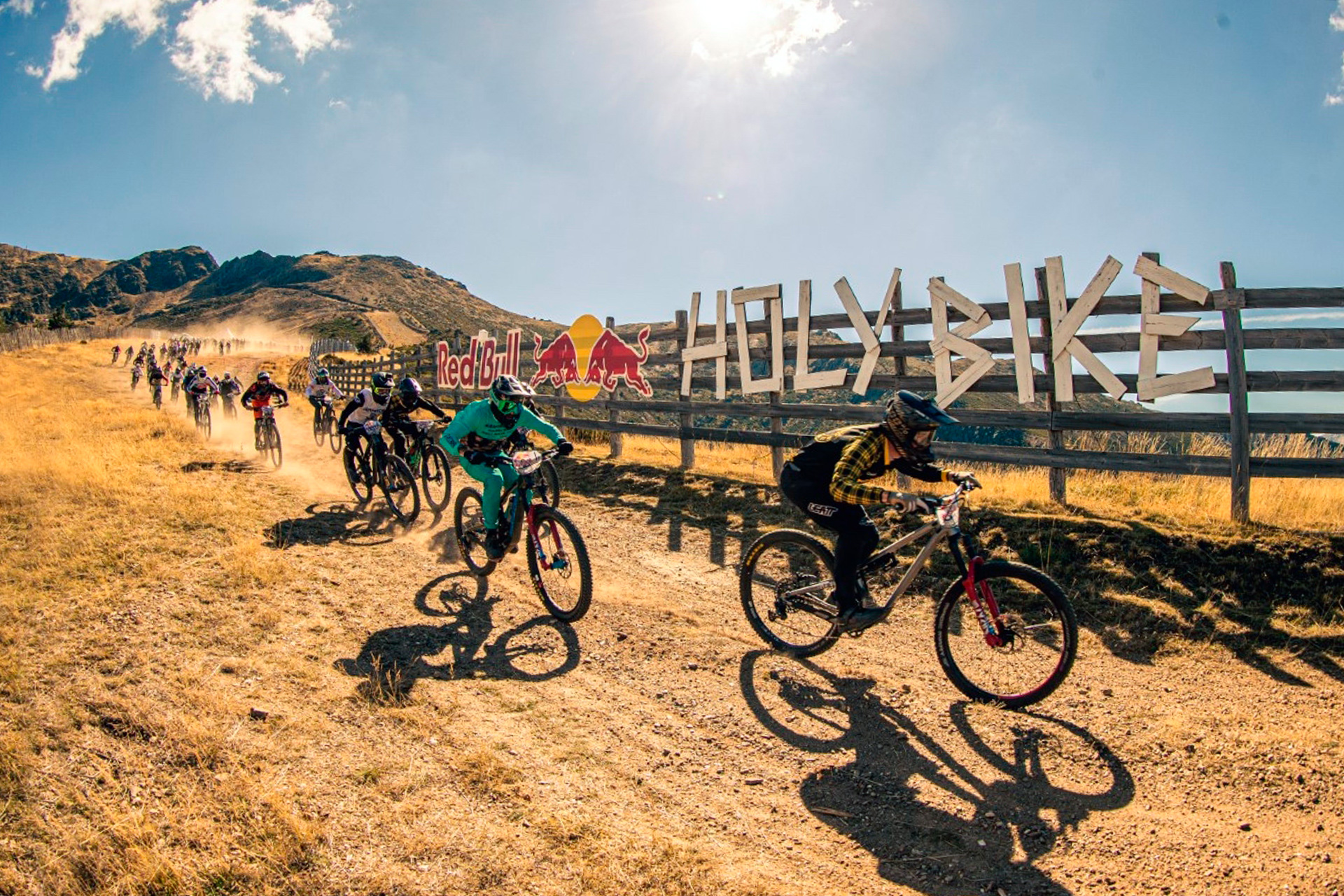 Una de las actividades de la pasada Red Bull Holy Bike./ E.A.