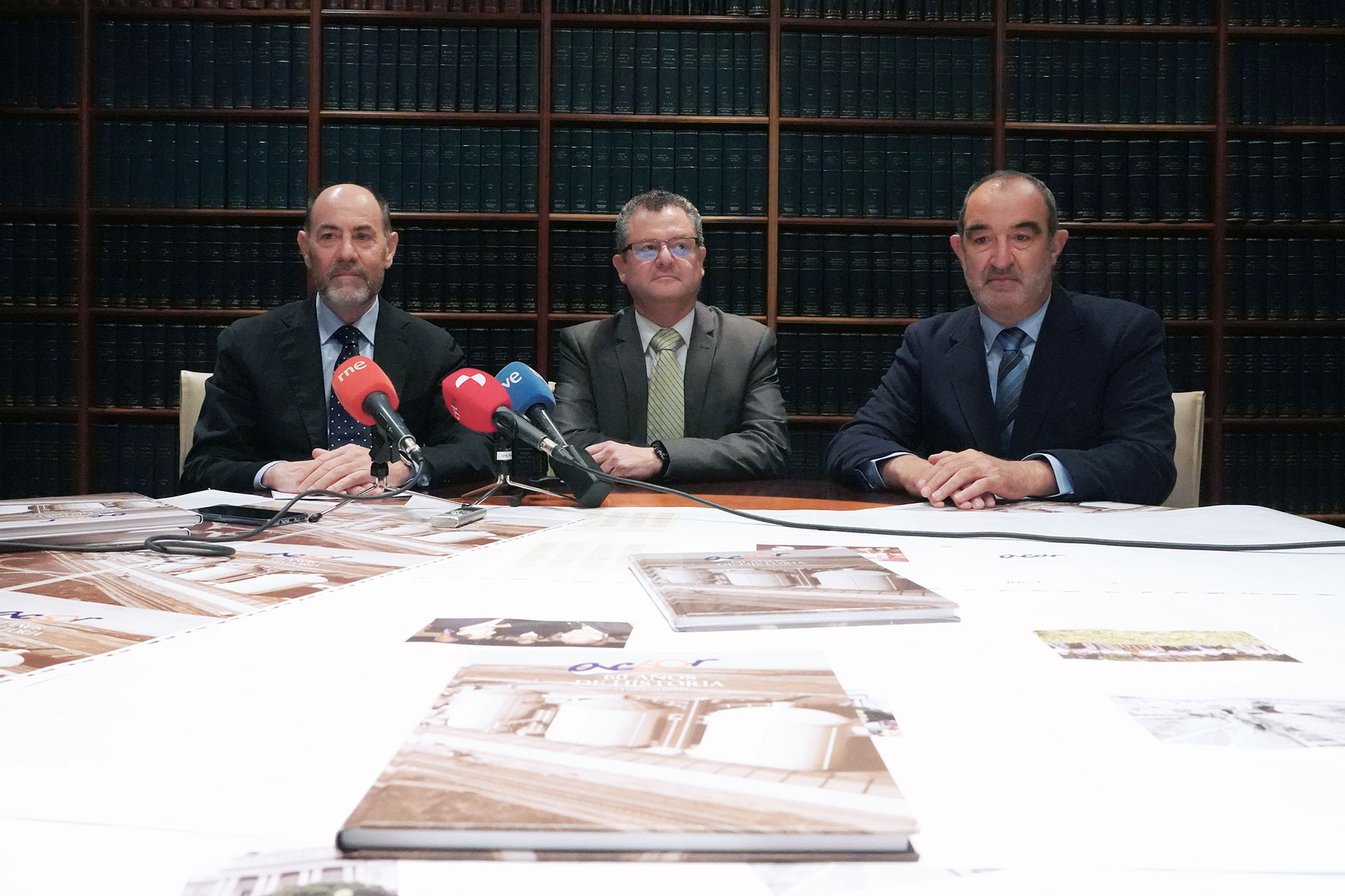 Un momento de la presentación del libro sobre la historia de la cooperativa ACOR, a la que están vinculados más de un millar de socios segovianos.