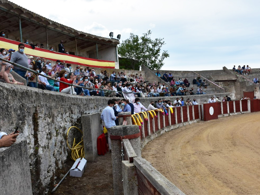 Plaza de toros de Santa María la Real de Nieva. / A.M.
