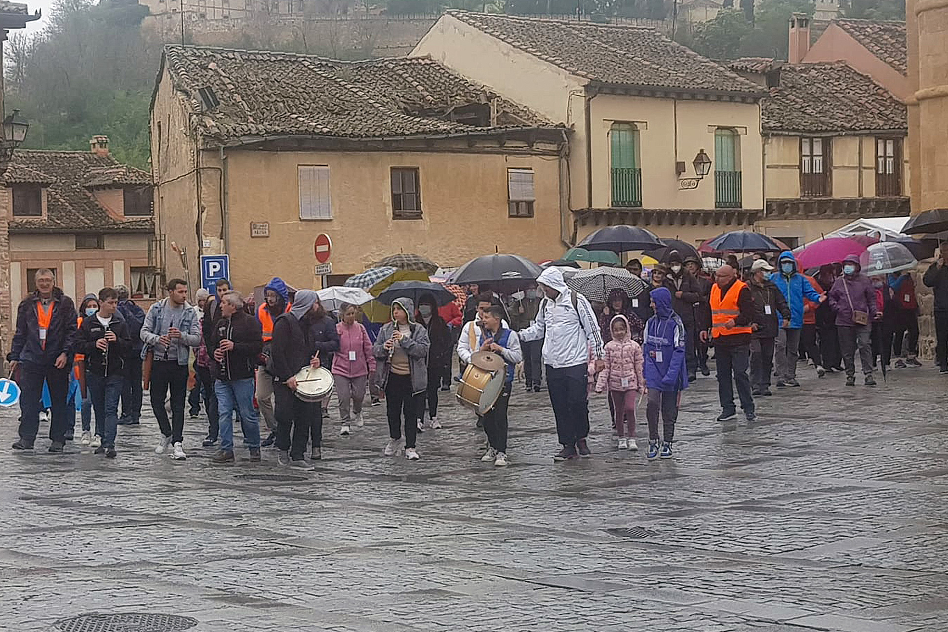 san lorenzo caminata solidaria parroquia 9