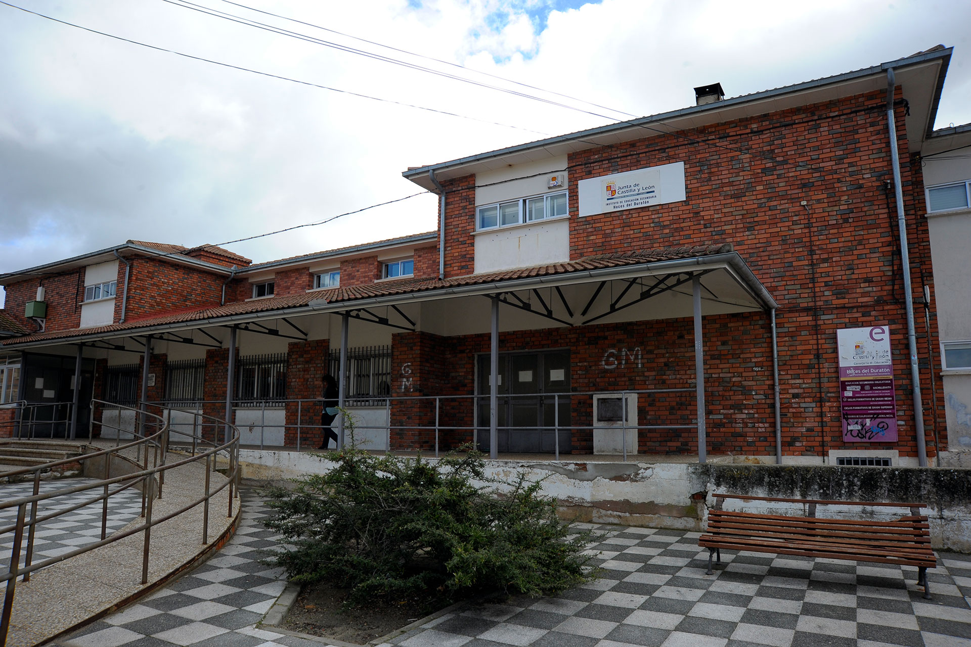 El IES 'Hoces del Duratón', en Cantalejo. / KAMARERO