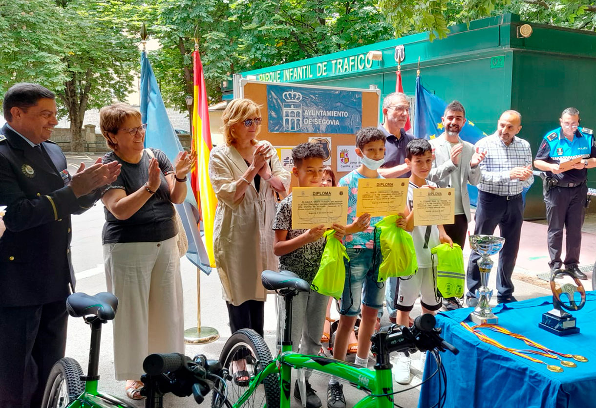 Entrega de premios el pasado sábado en el Parque Infantil de Tráfico de Segovia. / E. A.
