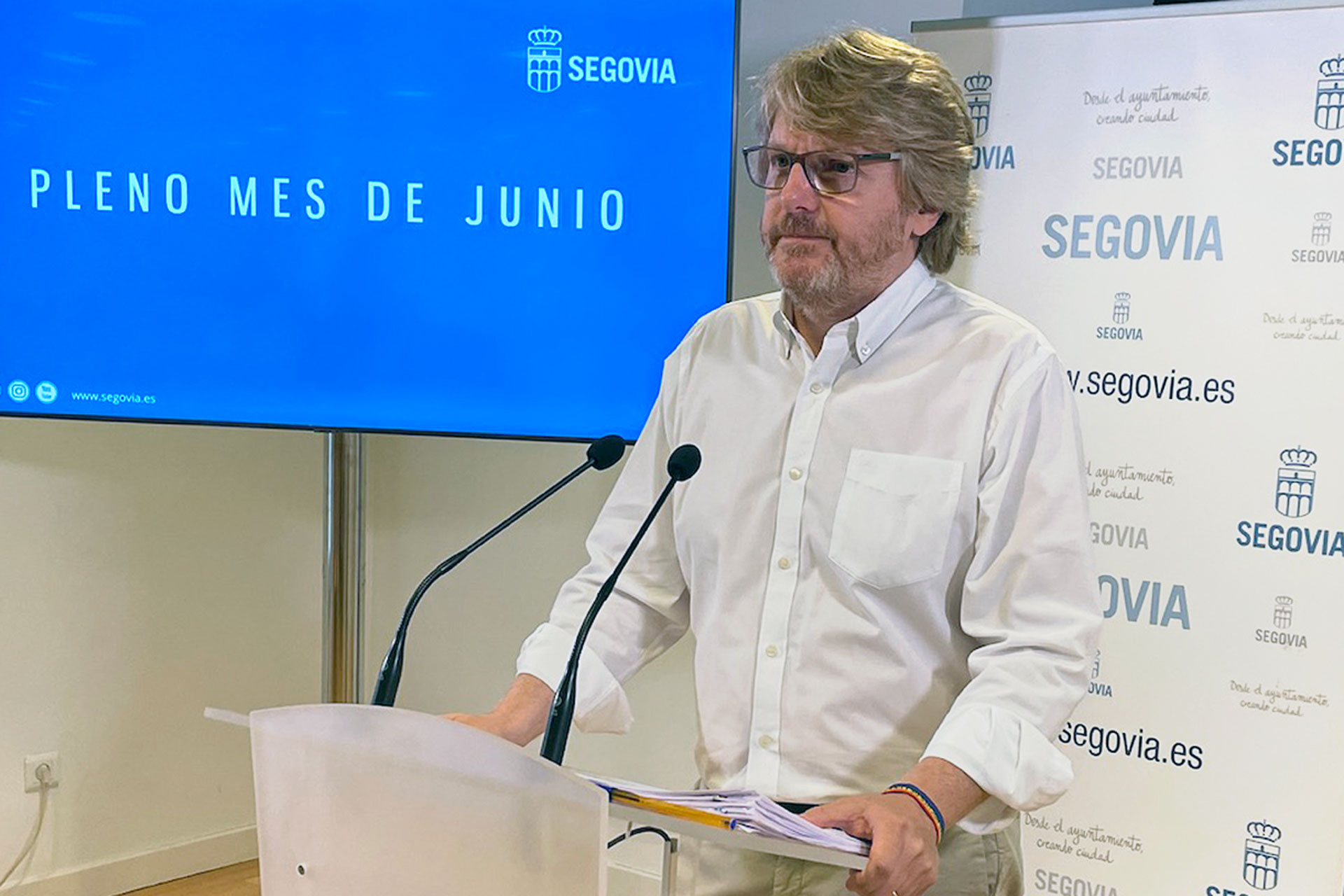 El portavoz socialista, y concejal de Hacienda y Desarrollo Económico y Empleo, Jesús García Zamora. / E. A.