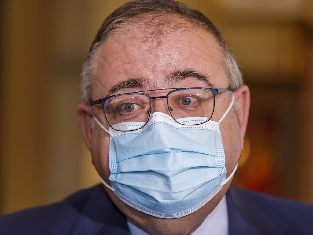 El consejero de Sanidad ve posible alcanzar pronto el pico de la séptima ola 1 Alejandro Vázquez