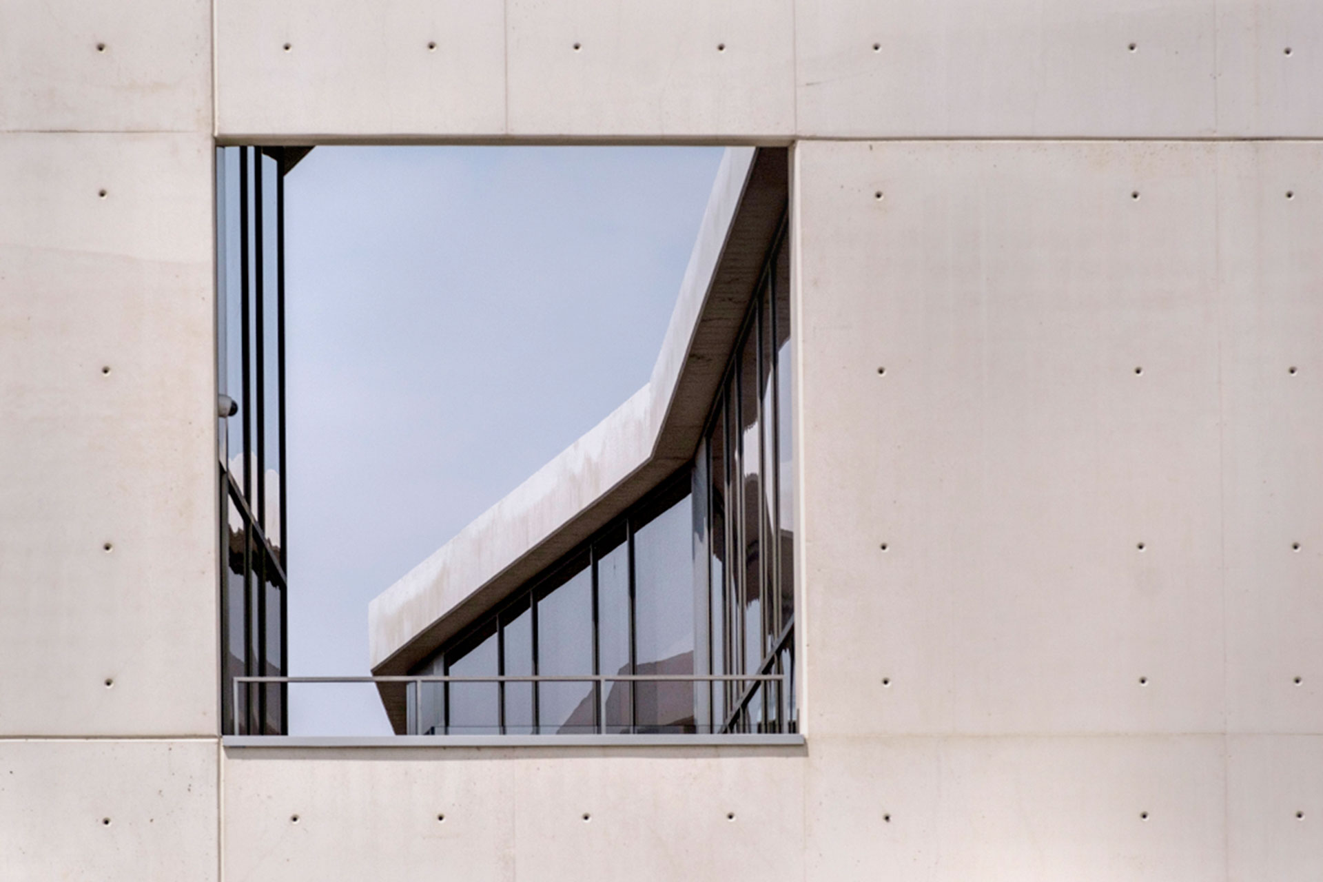 CAT CIDE Obras KAM0681