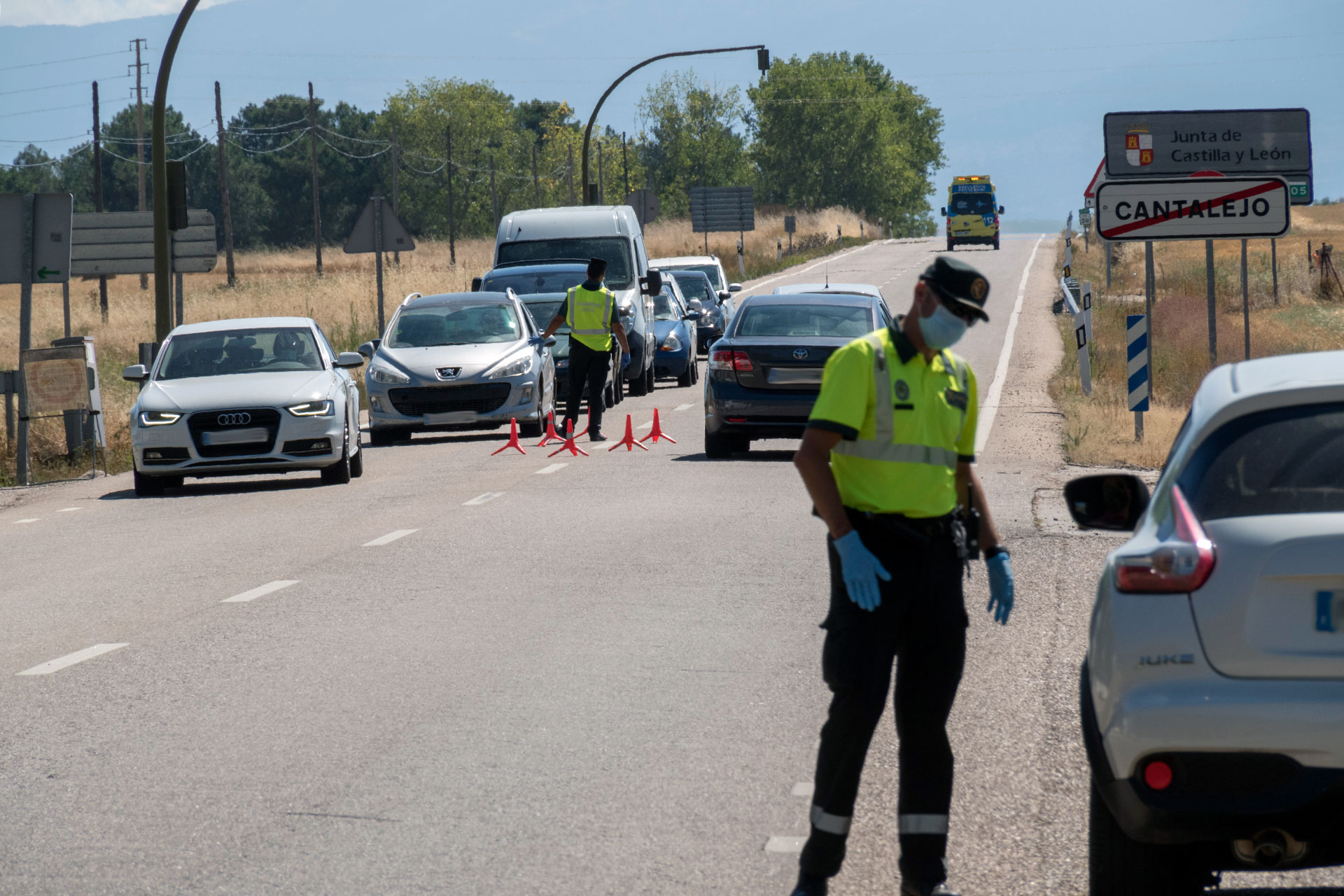 Cantalejo Coronavirus Control Guardia Civil Carretera SG205