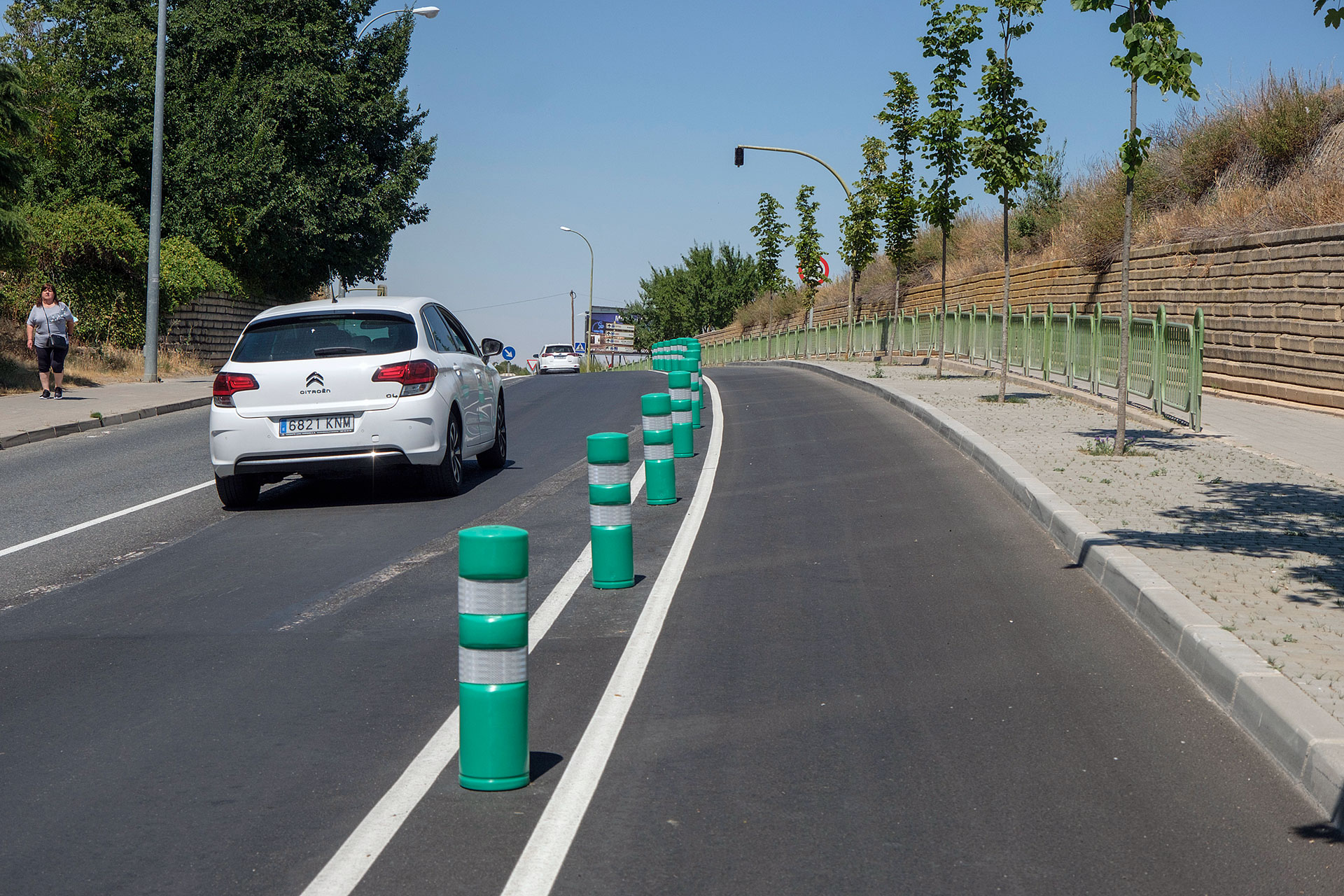 Tramo del recorrido de la primera fase del carril bici, en la proximidad del Hospital General. / Kamarero