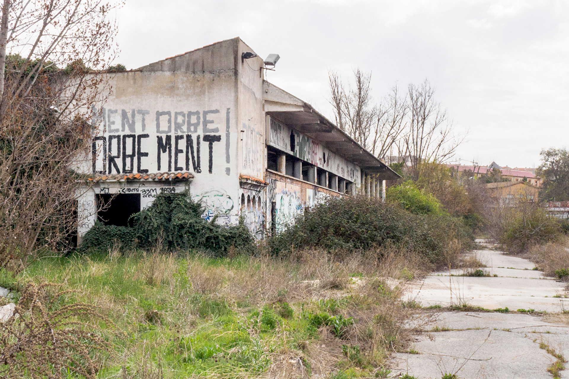 Regimiento Abandonado KAM9184