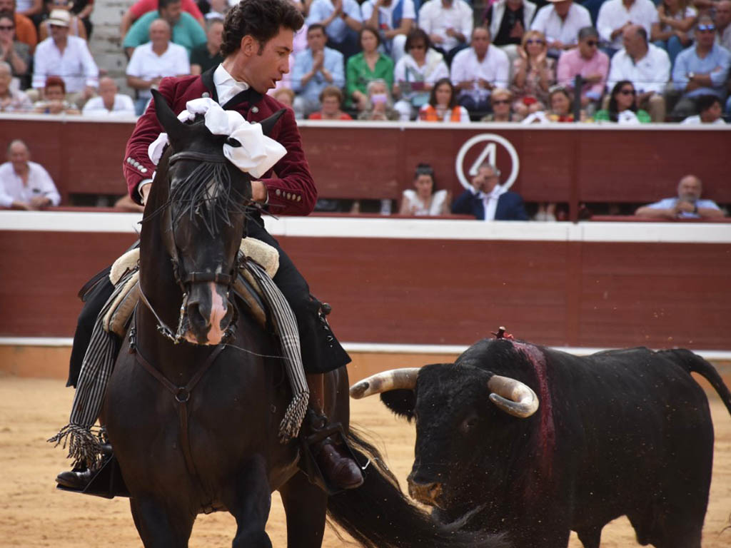 El rejoneador Leonardo Hernández, en Soria. / A.M.
