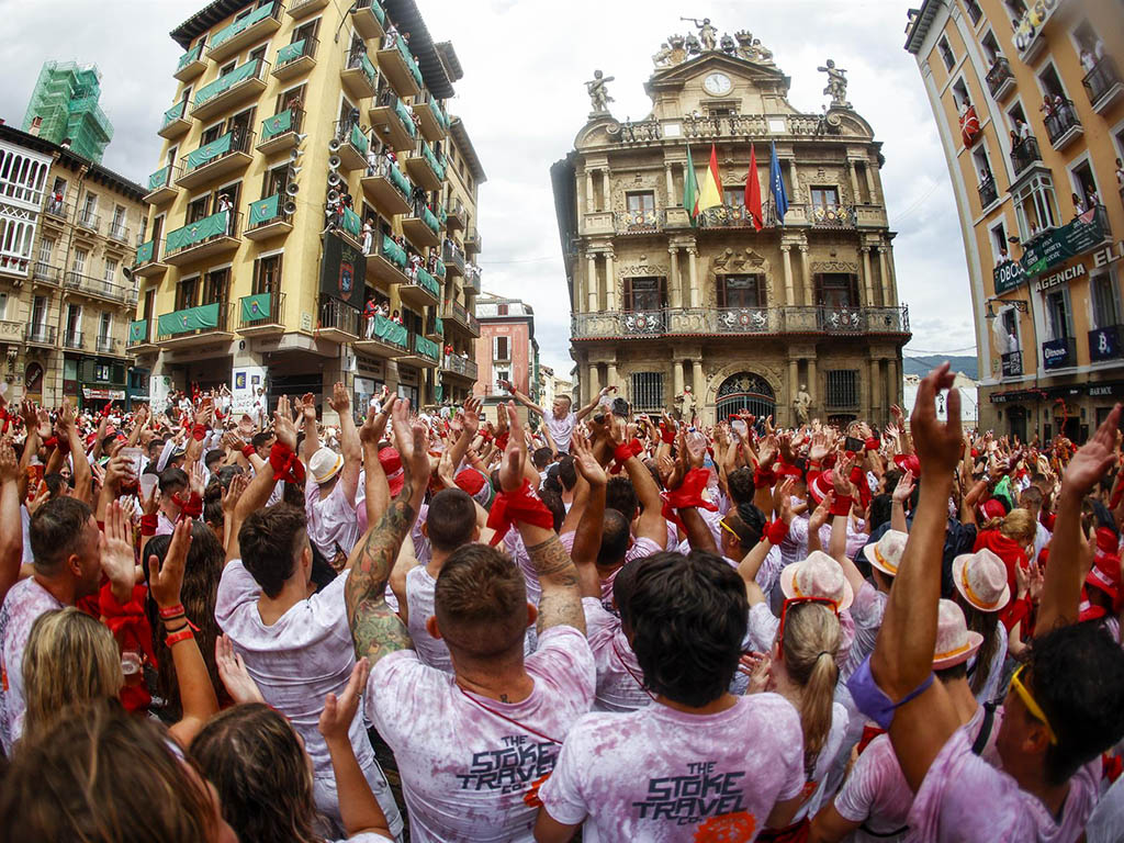'Chupinazo', de San Fermín en Pamplona. / EFE - RODRIGO JIMÉNEZ