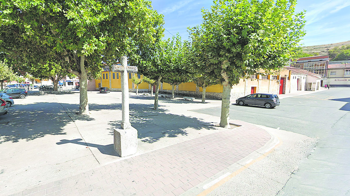 El mercado se mantiene en el entorno de la Plaza de Toros 1 10 1